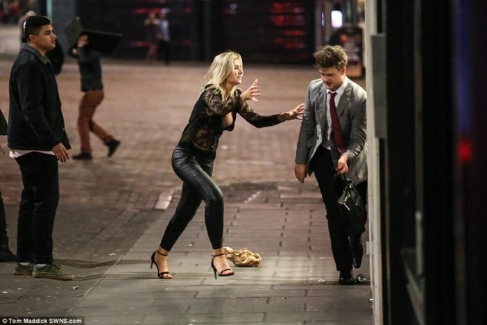 A 2018-as angliai szilveszter képekben