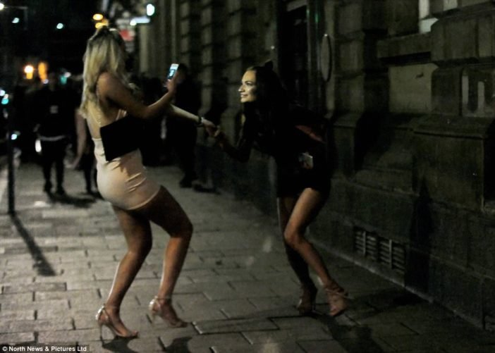 A 2018-as angliai szilveszter képekben