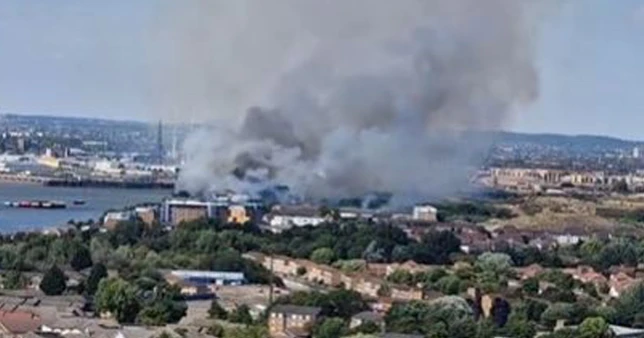 Ismét lángok csaptak fel Londonban méghozzá több helyen is 3