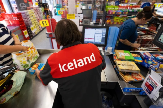 Országos 1p-s akciót indít az Iceland Nagy-Britanniában, de csak ezen a héten érvényes 4