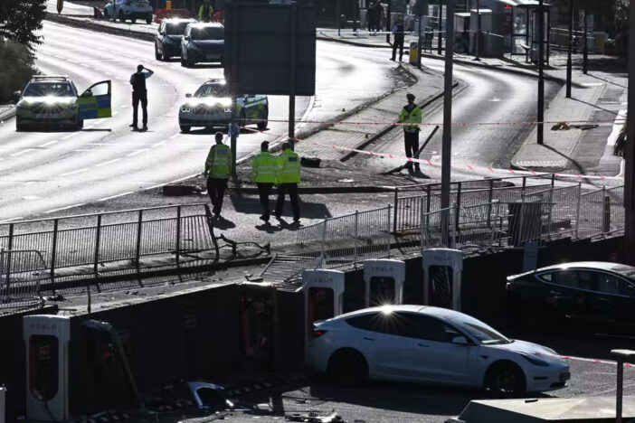 Horrorbaleset Londonban az A40-esen: 1 halott, 3 sérült 6