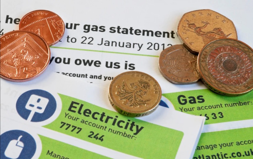 Újabb 200 millió fonttal nőnek a háztartások villanyszámlái Nagy-Britanniában a becsődölt energiaszolgáltatók miatt 3