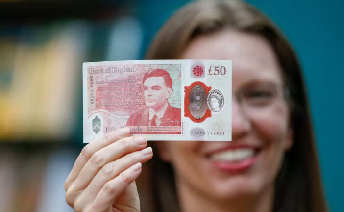Figyelem! Több különböző bankjegy is le fog járni Nagy-Britanniában és már csak 2 napunk van, hogy beváltsuk 3