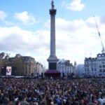 Félmillió ember vonult London utcáira: rekordméretű tüntetés a szélsőjobb ellen