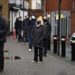 A Lockdown újbóli szigorítására lehet szükség Nagy-Britanniában a kormány egyik tanácsadója szerint