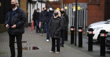 A Lockdown újbóli szigorítására lehet szükség Nagy-Britanniában a kormány egyik tanácsadója szerint