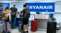 Frissítette a Ryanair a kézipoggyászokra vonatkozó díjszabást - sok utas szerint ez már kész lehúzás 2