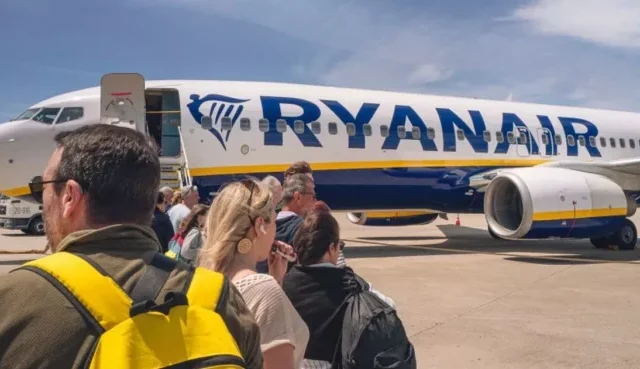 Nagy bejelentést tett a Ryanair: hamarosan Debrecenből is indulnak majd járatok