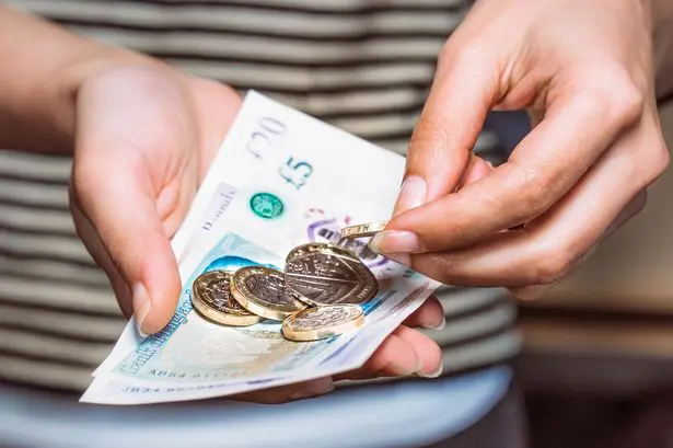 Mi ez az 1 milliárd fontos háztartás támogatás Nagy-Britanniában, és hogyan tudunk rá jelentkezni?