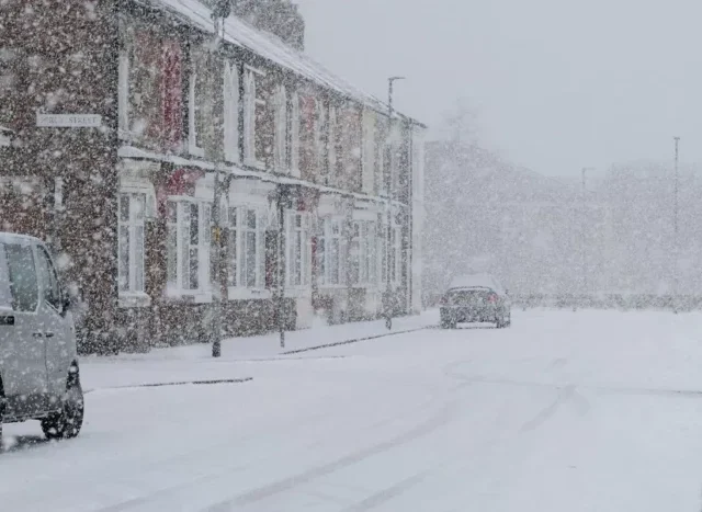 Hatalmas havazás, hóvihar és -9C-os hőmérséklet jön Nagy-Britannia nagy részén – itt van, mikor, hol és mire számíthatunk