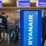 Figyelmeztette utasait a Ryanair – szigorúbb ellenőrzések lesznek és akár £75-os büntetést is kaphatunk
