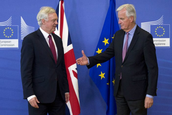 Vizsgálat indul a Brexit kapcsán: az EU és a britek egymása mutogatnak 2