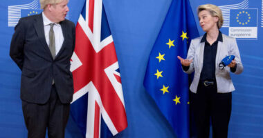 Sokkoló friss adatok: most kapnak észbe az emberek, hogy mekkora csapást is mért a Brexit a kereskedelemre és a vállalatokra