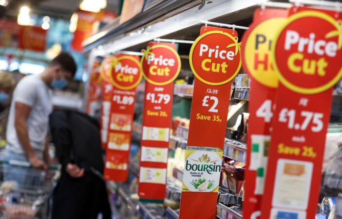 Közzétették, melyik szupermarketben emelkedtek a legnagyobbat az árak Nagy-Britanniában