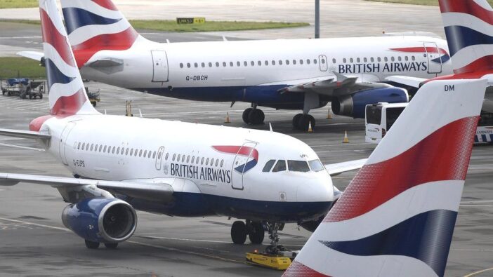 Több, mint 10 ezer újabb járatát törli a legnagyobb brit légitársaság: már közel 1 millió utast érintenek a törlések a nyári szezonban 1