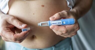 A fogyókúrás injekciók után gyorsabban visszahíznak az emberek Angliában, mint a hagyományos diétáknál