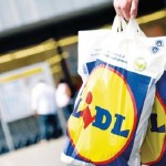 Beújít a Lidl: Angliában £8, Londonban £9 fölé emelik minden dolgozójuk fizetését