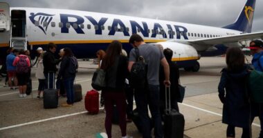 Hatalmas akció a Ryanairnél: jegyek nyárra már 3-4 ezer forinttól