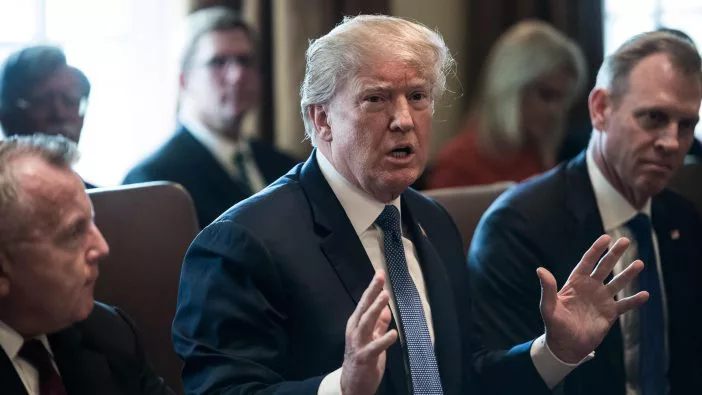 Nagy-Britannia is beszállhat a harcokba Szíriánál: Trump rakétákkal fenyegetőzik az oroszoknak