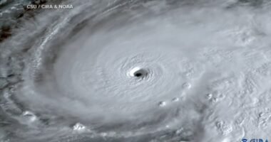 Az évszázad vihara, az 5-ös kategóriájú Melissa hurrikán órákon belül eléri Jamaicát - óriási pusztítás várható és 300 km/órás széllökések