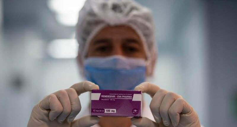 Magyarországon már folyik a koronavírus elleni "eddigi leghatékonyabb" gyógyszer gyártása