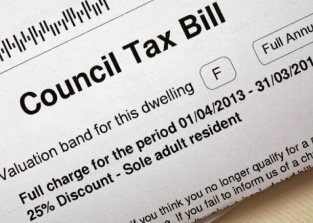 Fontos változás jöhet az önkormányzati adó kapcsán Nagy-Britanniában – rengeteg ember fellélegezhet