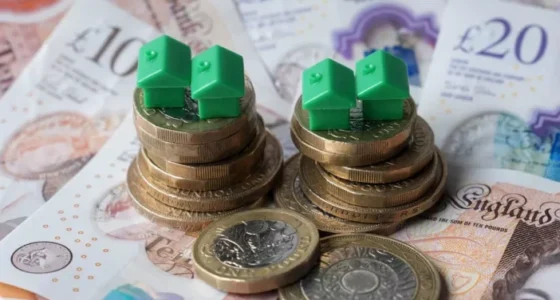 Történelmi fordulat az albérlet árak terén: először csökkentek a lakbérek Nagy-Britanniában