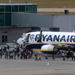 12 órás rémálommá vált a Ryanair londoni járatának útja: többen "fellázadtak" a gépen, két kényszerleszállás és ez még nem a vége ryanair kényszerleszállás stansted részeg utas