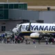ryanair kényszerleszállás stansted részeg utas