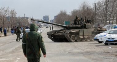 Több, mint 2000 gyereket raboltak el az oroszok Ukrajnából, és állítólag már vegyi fegyverek bevetését is tervezik