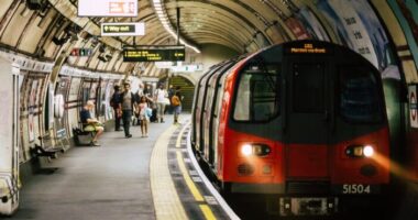 Napokon belül sztrájkok egész sorozata kezdődik Londonban, ami súlyos hatással lesz a tömegközlekedésre az egész városban