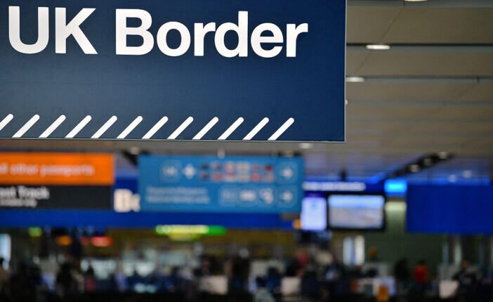 Magasabb szintű nyelvtudás válik kötelezővé a bevándorlóknak Nagy-Britanniában