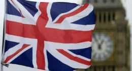 Fontos változás 2026-tól: új belépési ellenőrzések jönnek az Egyesült Királyságba utazó magyaroknak