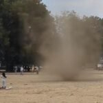 Mini tornádó Londonban: videón, ahogy végigsöpör a Greenwich Parkon és többen menekülnek