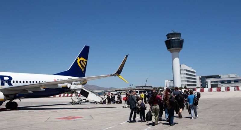 Vagy 50 utas lemaradt a Ryanair londoni járatáról az új határellenőrzési rendszer miatt