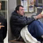 A parlamenti képviselők fizetése £7,000-tal emelkedik, a hajléktalanokat meg £1,000-ra büntethetik Angliában