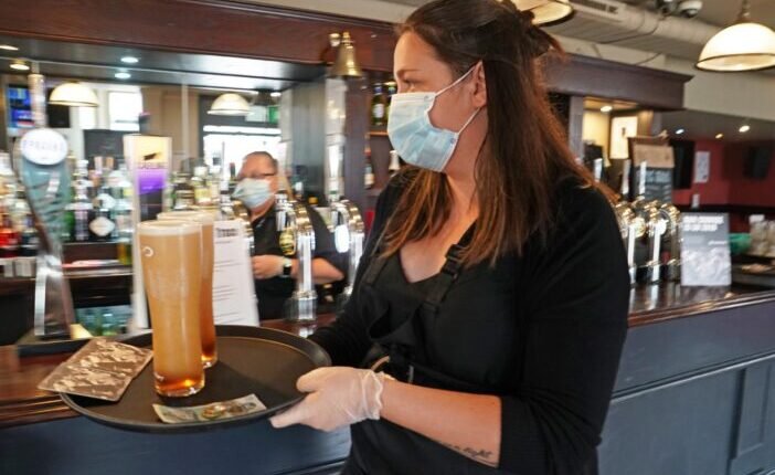 Elképesztő mennyiség, több millió korsó sör megy kárba a lockdown miatt Angliában