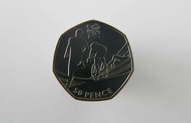A legértékesebb 50p-s érmék, amik akár £1000-ot is érhetnek, és bárkinek ott lapulhatnak a zsebében 3