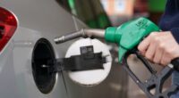 Hatalmas lehúzás folyik a benzinkutaknál Nagy-Britanniában: tank benzinenként 5-7 fonttal többet kérnek el mindenhol, pedig már adhatnák jóval olcsóbban 2