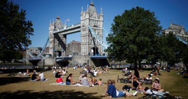 Koronavírus UK: Mától lépnek életbe a kijárási korlátozás következő fázisának szabályai