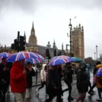 18 órás felhőszakadás következik Angliában, Londonban és az ország déli felén
