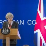 Ha a parlament elutasítja Theresa May Brexit megállapodását Brüsszellel, jöhet az új népszavazás