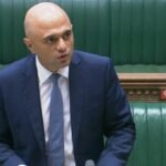 Az új brit egészségügyi miniszter első bejelentése a korlátozások kapcsán