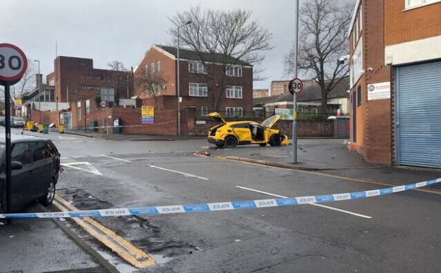 Nyolc embert vettek őrizetbe Birminhamben: két fiatalt késeltek meg egy hajnali verekedés során