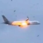 Kigyulladt hajóművel kellett kényszerleszállást végrehajtania az egyik Boeing utasszállító repülőgépnek
