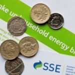 £200-ot is kaphatnak háztartások tömegei Nagy-Britanniában, a drasztikusan emelkedő energiaárak miatt