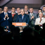 Történelmi fordulat, eldőlt: kétharmad közelében a Tisza – megszólalt Magyar Péter, Orbán Viktor elismerte a vereséget