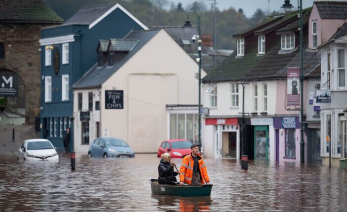 Egy nap alatt fél havi csapadék is lehullhat: Anglia és Wales több részén nagy eső jön a következő napokban