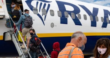 Egyre több a zavar és az ellentmondás a külföldre utazás kapcsán Nagy-Britanniában