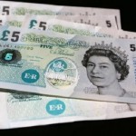 Műanyag pénz kerül hivatalosan is bevezetésre Nagy-Britanniában